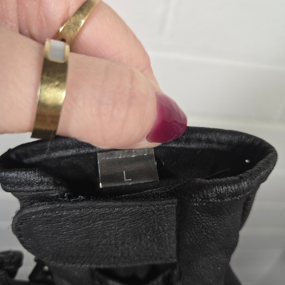 Vtg Black Leather Driving Gloves Womens Large Perforated Moto Biker Goth Emo - Picture 3 of 9